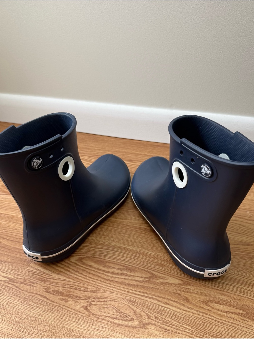Crocs Women’s Navy & White Waterproof Rain Boots - Picture 6 of 7